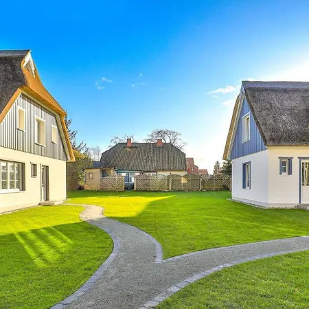 Traumgarten Haus Traumoase Casa de Férias Prerow